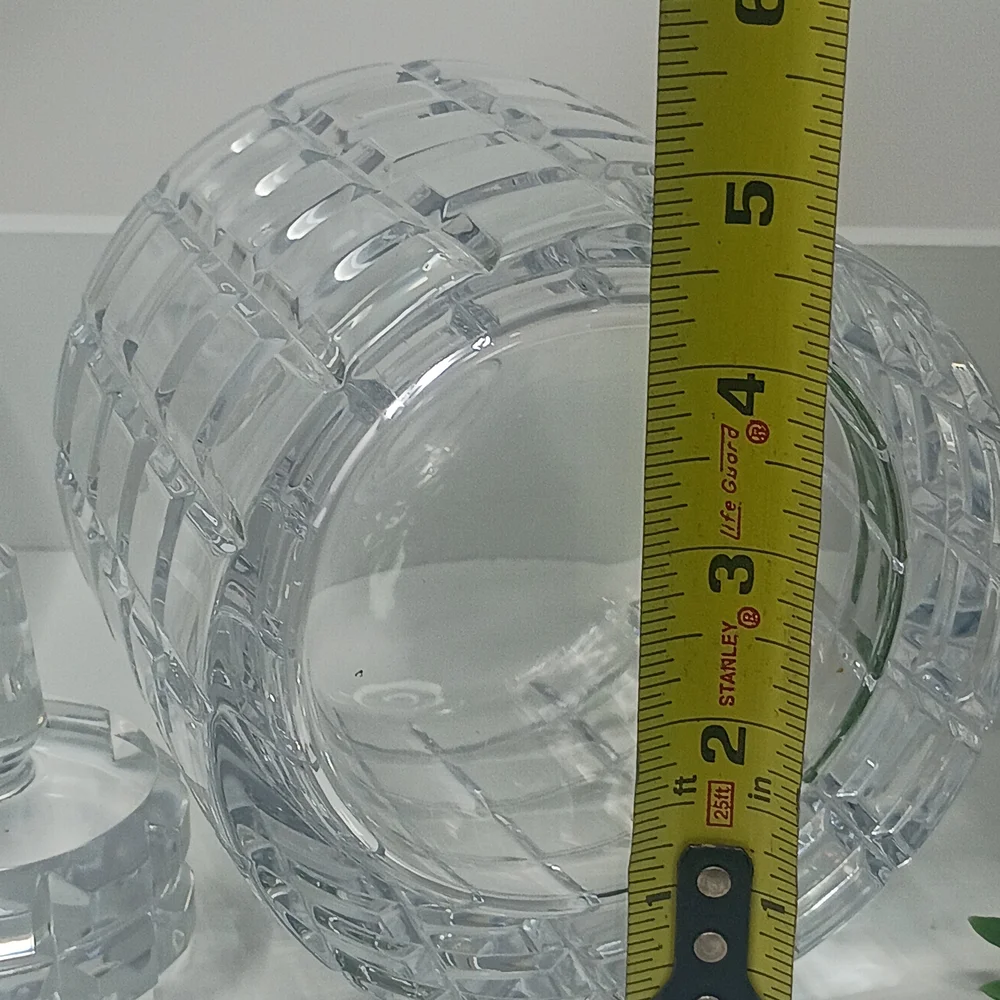 Elegant Clear Glass Decanter